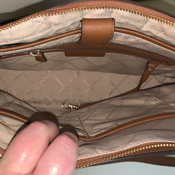 Michael Kors shoulder bag - Picture 3 of 7